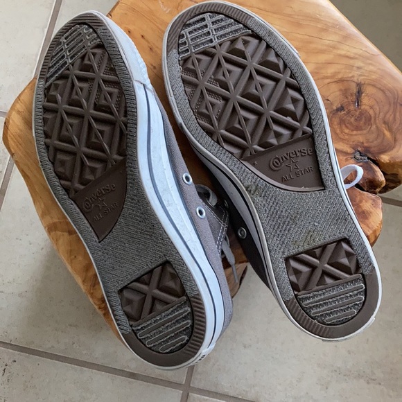 Converse - Picture 3 of 5